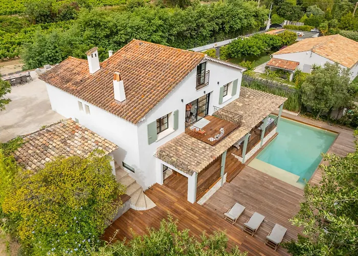 Maison St Tropez Dans Les Vignes
