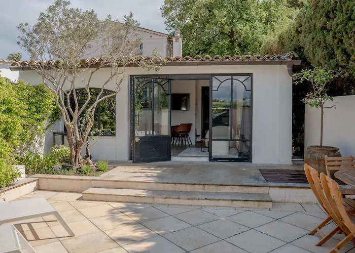 La Bastide Petite - Villa Au Coeur De Saint-Tropez