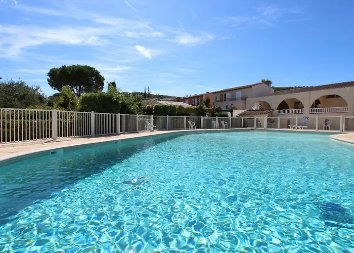 Saint-Tropez Walking Distance, Sea View House